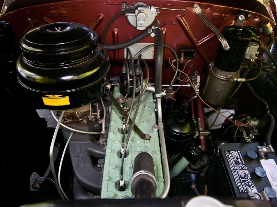 Kaiser DeLuxe Convertible Sedan 1949 года  (фото 8 из 9)